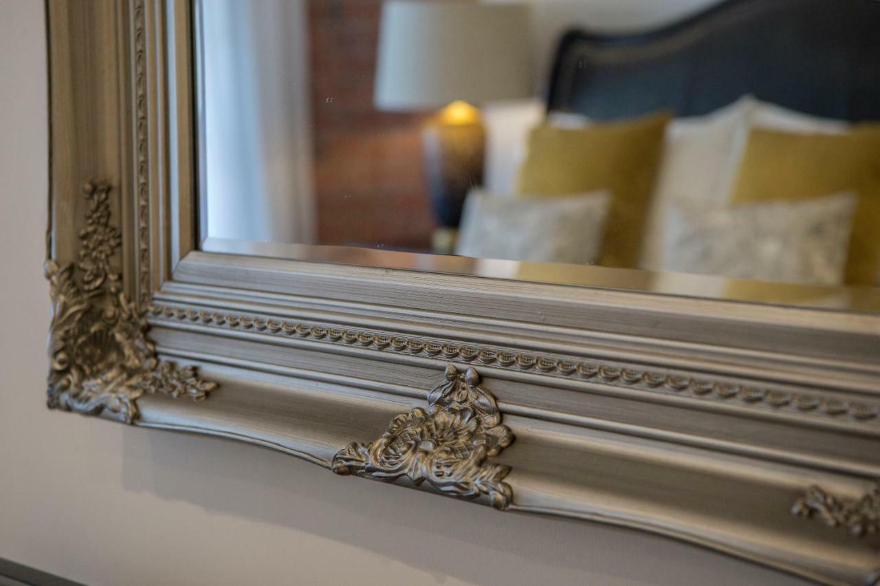 Chocolets - The Lion Suite York Luaran gambar