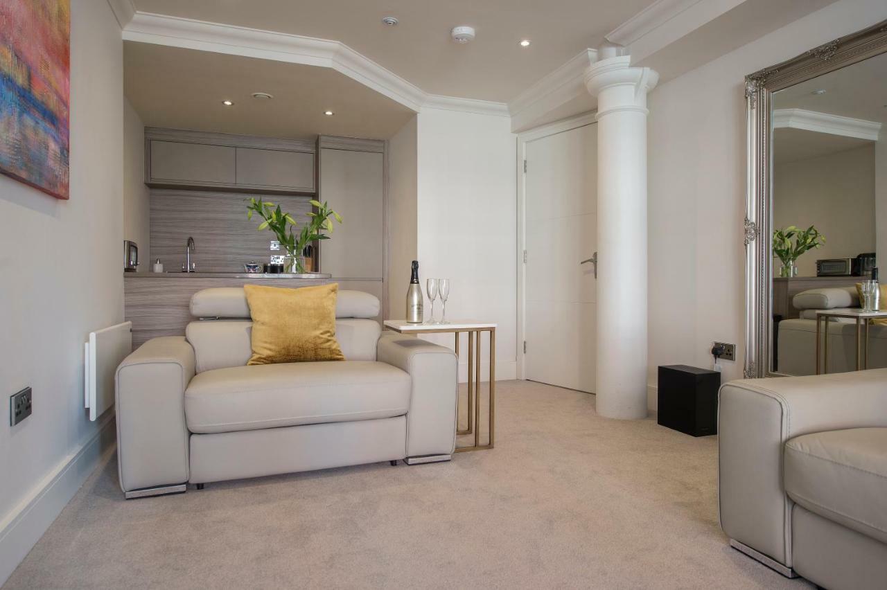 Chocolets - The Lion Suite York Luaran gambar